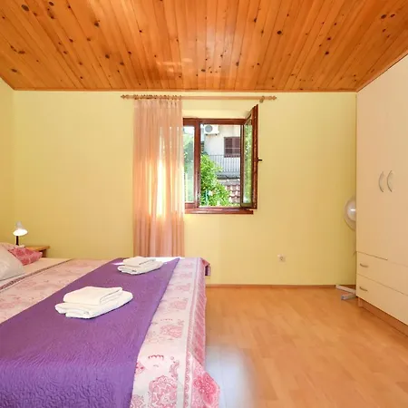 Apartmán Pitesa *