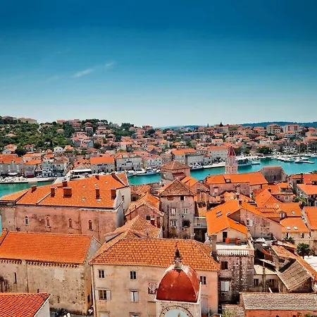 Lägenhet Pitesa Trogir