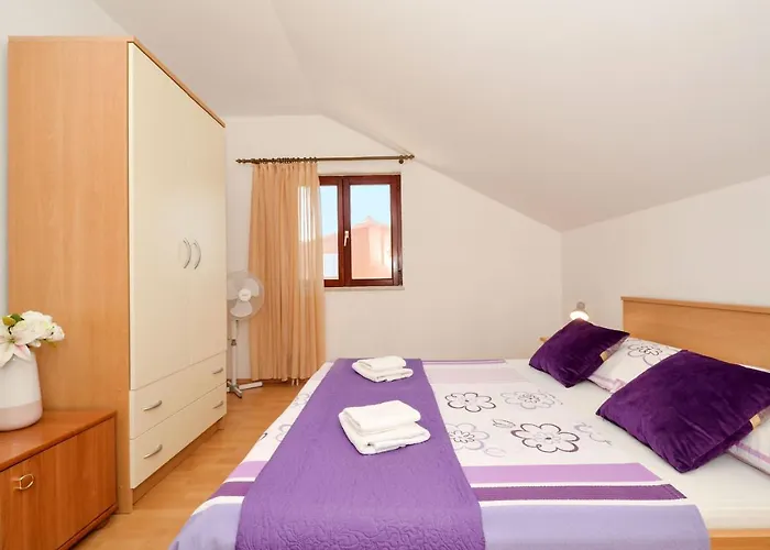 Pitesa Apartment Trogir