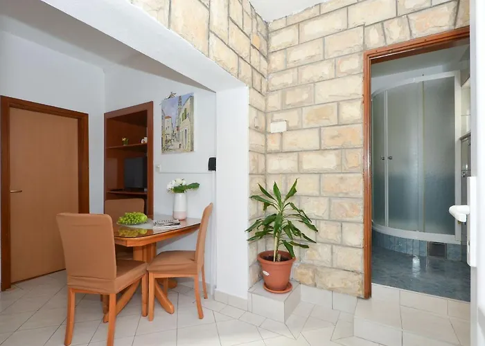 Pitesa Apartment *