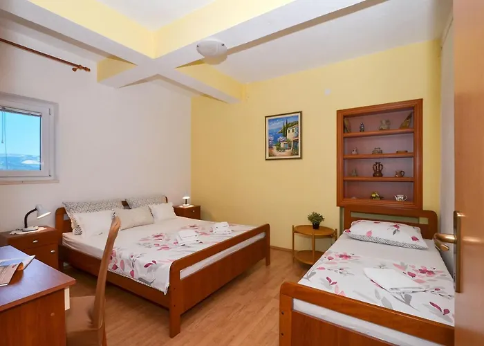 Pitesa Apartment *