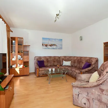 Apartment Pitesa
