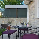 Pitesa Apartamento *