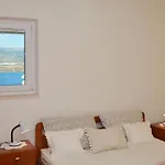 Pitesa Apartamento *