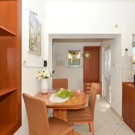 Pitesa * 트로기르